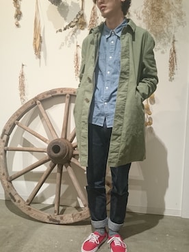 「FIVEBROTHER（ファイブブラザー）のアイテム」を使った、荒屋ケイターソンさん（メンズ・173cm）の冬コーディネート