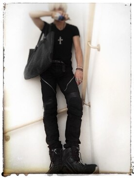 「ACANTHUS（アカンサス）のアイテム」を使った、pierceさん（メンズ・176cm）の夏コーディネート