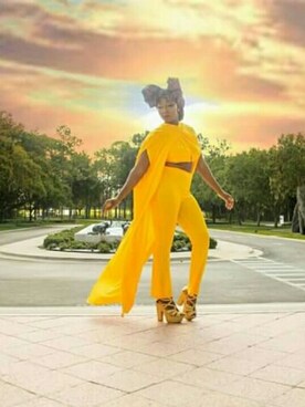 「model」｜JasminTheModelさん（レディース・170cm）の秋コーディネート