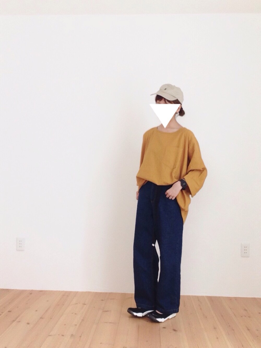 「ゆるコーデ、キャップ、デニム、エアリフト、ツインお団子、ガチャベルト」｜「studio CLIPのリネンコットン7分袖ワイドブラウス（シャツ/ブラウス、イエロー系）」を使った、ｐoｃo.さん（レディース・159cm）の夏コーディネートの1枚目の写真