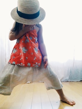 「アイテム（キャミソール、レッド系）」を使った、u.corinさん（キッズ・90cm）の夏コーディネート