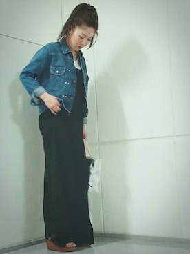 「アイテム（オールインワン・サロペット）」を使った、KANEKOさん（レディース・155cm）の春コーディネート