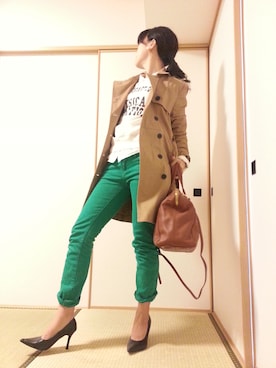 「MANGO（マンゴ）のアイテム（トレンチコート）」を使った、小春さん（レディース・163cm）の春コーディネート