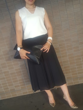 「NANO universe（ナノユニバース）のランダムプリーツパンツ（その他パンツ）」を使った、小春さん（レディース・163cm）の夏コーディネート