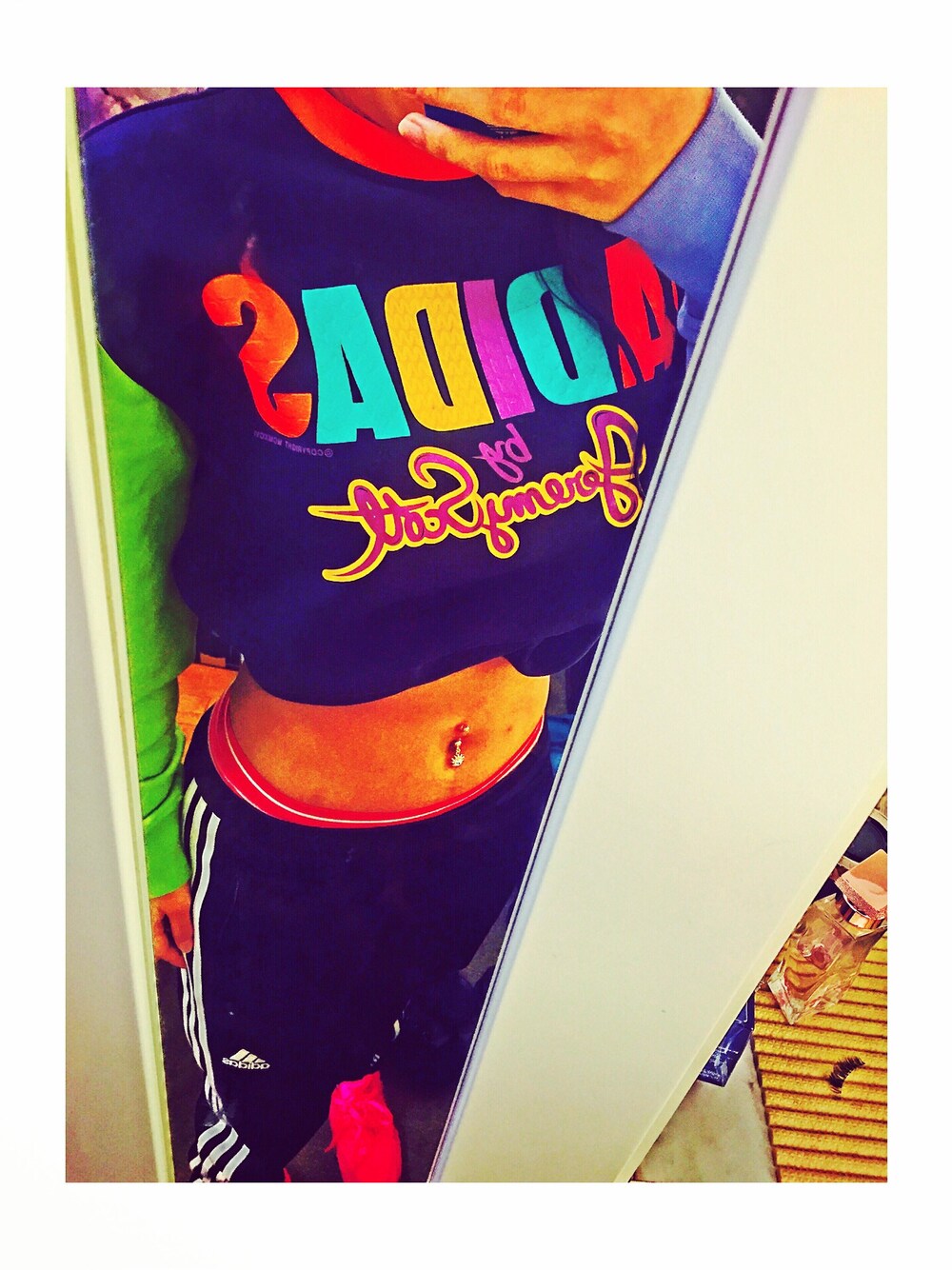 「adidas originals、adidas、NIKE、airmax」｜「adidas Originals by JEREMY SCOTTのアイテム（スウェット、その他）」を使った、ちとせちゃんさん（レディース・157cm）の冬コーディネートの1枚目の写真