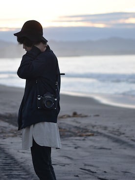 「ツバ広ハット」｜「アイテム（ノーカラージャケット）」を使った、satoさん（メンズ・178cm）の秋コーディネート