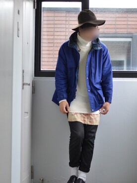 「OLIVER PEOPLES」｜「アイテム（マウンテンパーカー）」を使った、satoさん（メンズ・178cm）の秋コーディネート