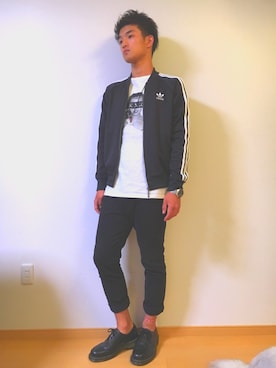「アイテム（ジャージ）」を使った、リョウさん（メンズ・183cm・20代）の夏コーディネート