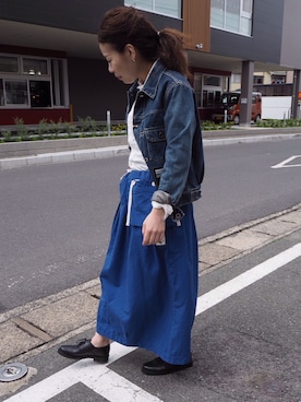 「OMNIGOD（オムニゴッド）のアイテム（デニムジャケット）」を使った、clever elephantさん（レディース・153cm）の春コーディネート
