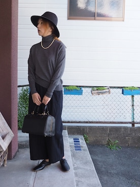 「Hands of creation（ハンズオブクリエイション）のアイテム（パンツ）」を使った、clever elephantさん（レディース・164cm）の秋コーディネート