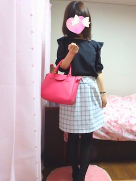 「しまむら（シマムラ）のアイテム（シャツ/ブラウス、ブラック系）」を使った、rinnonさん（レディース・160cm）の秋コーディネート