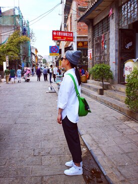 「アイテム（メッセンジャーバッグ、グリーン系）」を使った、Amo_oさん（レディース・158cm）の秋コーディネート