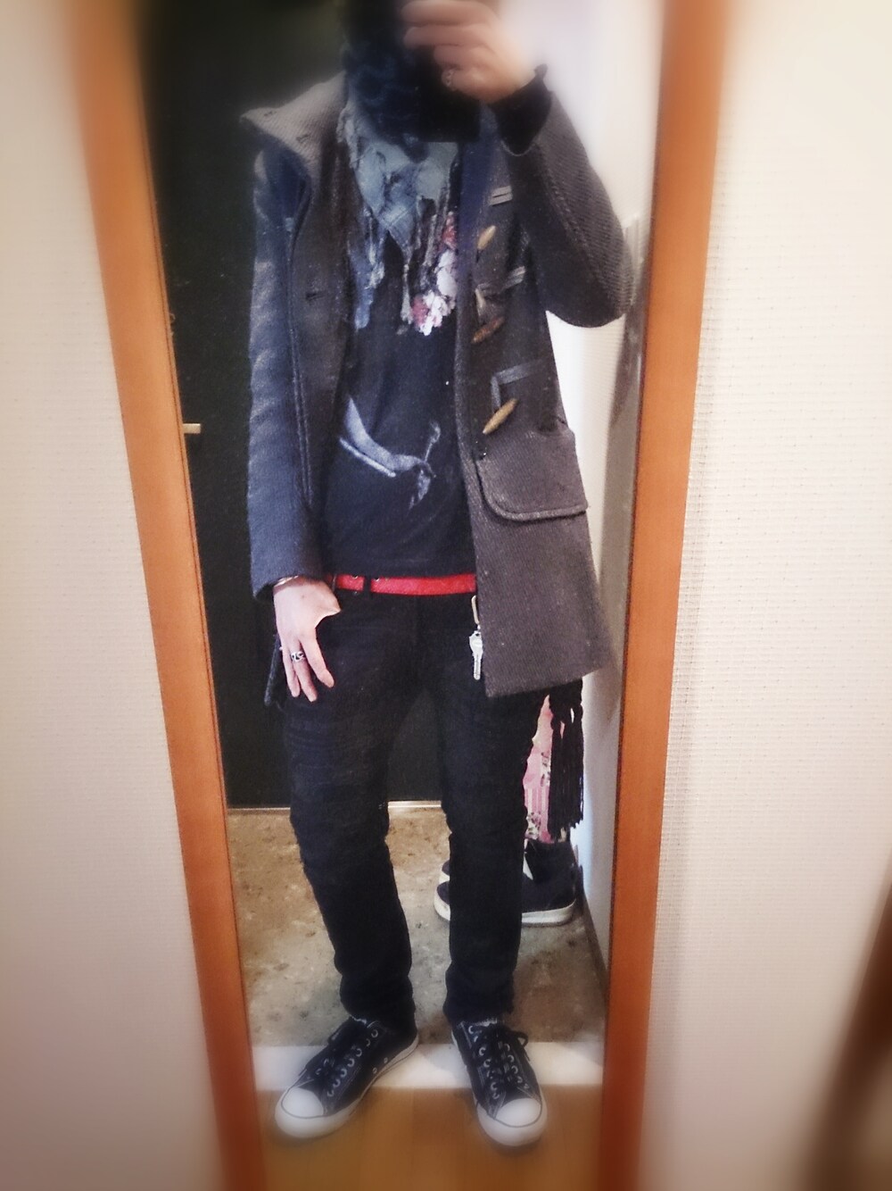 「Undercoverismのアイテム（その他パンツ、ブラック系）」を使った、躾さん（メンズ・178cm）の冬コーディネートの1枚目の写真