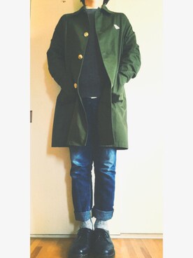 「アイテム（ステンカラーコート）」を使った、右上さん（メンズ・178cm・10代）の春コーディネート