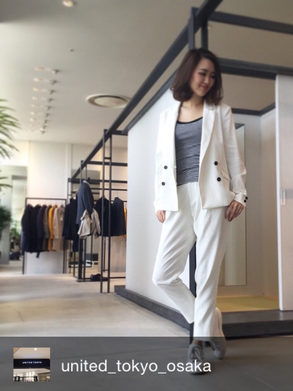「セットアップ、リネン、ALLWHITE、ootd、outfit、ボーダー、ジャケット、UNITED TOKYO」｜「UNITED TOKYOのコットンリネンハイウエストパンツ【made in japan】（その他パンツ、ホワイト系）」を使った、Saori Minamiさん（レディース・166cm）の春コーディネートの1枚目の写真