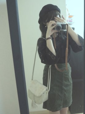 「nice claup」｜「アイテム（ハンチング/ベレー帽）」を使った、satさん（レディース・160cm）の秋コーディネート