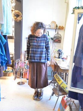 「onionのアイテム（Shirts、ブラウン系）」を使った、onion Akitaさん（レディース）の冬コーディネート