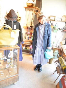 「onionakitaのアイテム（Bal collar coat、ブルー系）」を使った、onion Akitaさん（レディース）の冬コーディネート