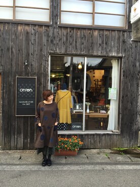 「onionakitaのアイテム（One piece dress、ブラウン系）」を使った、onion Akitaさん（レディース）の秋コーディネート