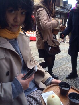 「シャツ×スウェット」｜「アイテム（トレンチコート）」を使った、nanamiさん（レディース・163cm）の春コーディネート