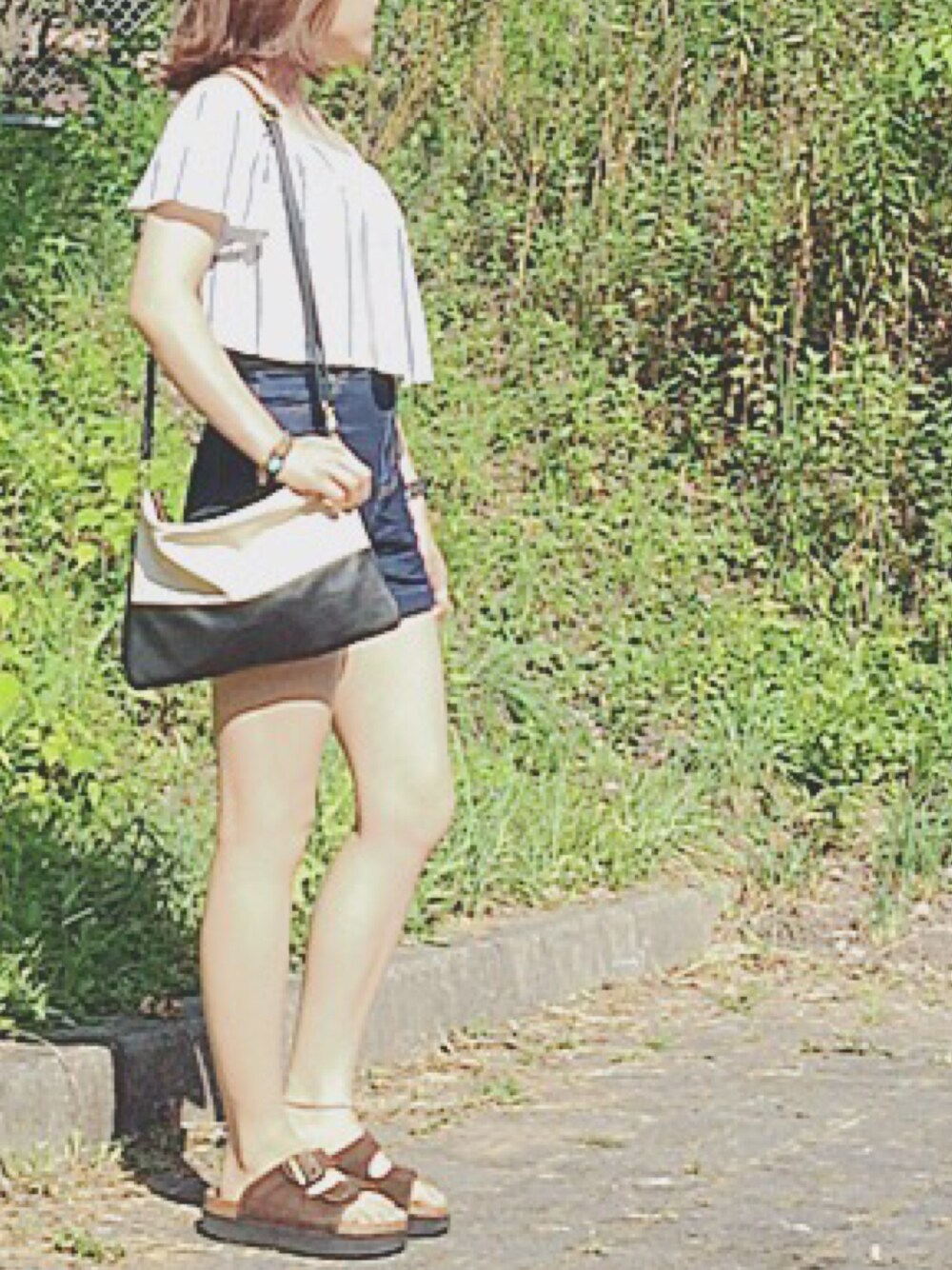「summer、オフショル、#denim、ootd、stripe」｜「Bershkaのアイテム（トップス、ホワイト系）」を使った、Hazukiさん（レディース・158cm）の夏コーディネートの1枚目の写真