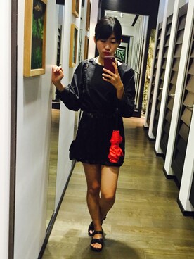 「Lulus（-）のアイテム（ワンピース/ドレス）」を使った、Amber Tsaiさん（レディース・160cm）の夏コーディネート