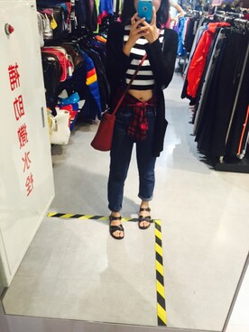 「Lulus（-）のアイテム（ピーコート）」を使った、Amber Tsaiさん（レディース・163cm）の秋コーディネート