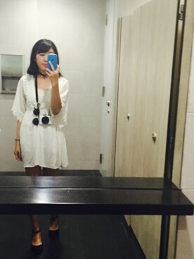 「Lulus（-）のアイテム（チュニック）」を使った、Amber Tsaiさん（レディース・163cm）の秋コーディネート