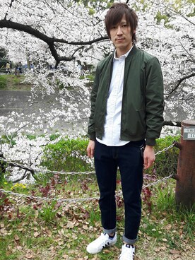 「花見」｜「アイテム（ミリタリージャケット）」を使った、Mitsumasaさん（メンズ・175cm）の春コーディネート
