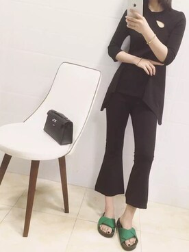 「McQ（マックキュー）のアイテム（パンツ）」を使った、z哥🙇さん（レディース・160cm）の春コーディネート