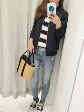 「フリンジデニム」｜「アイテム（ノーカラージャケット）」を使った、Rikaさん（レディース・156cm）の春コーディネート