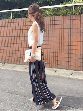 「リブニット」｜「アイテム（ビーチサンダル）」を使った、Rikaさん（レディース・156cm）の夏コーディネート