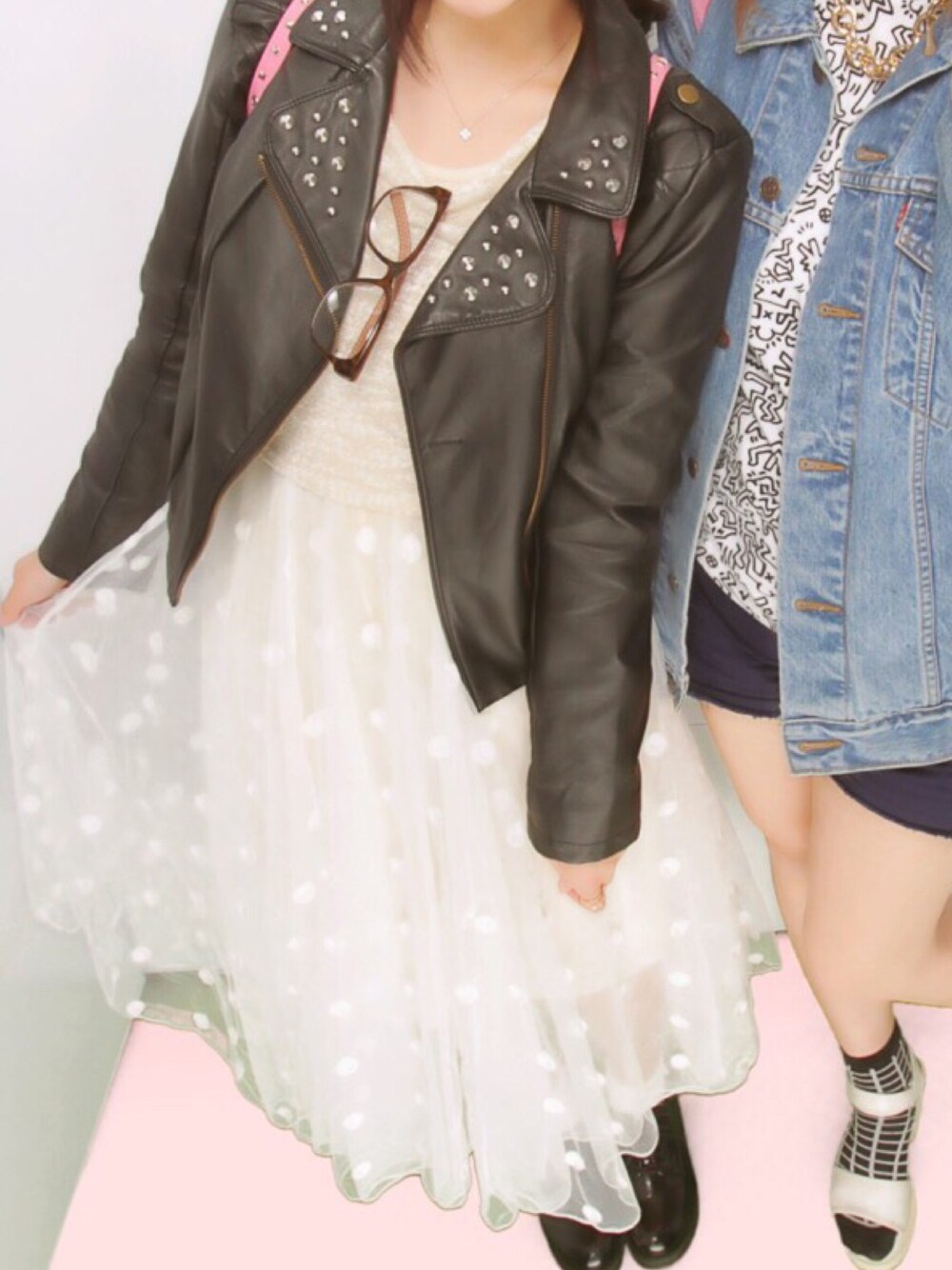 「INGNIのアイテム（ライダースジャケット、ブラック系）」を使った、なっちゃんさん（レディース・157cm）の冬コーディネートの1枚目の写真
