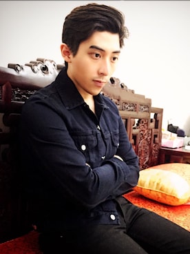 「Acne Studios（アクネストゥディオズ）のアイテム（デニムジャケット）」を使った、Alexさん（メンズ・185cm）の夏コーディネート