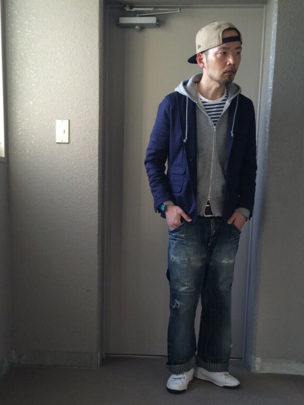 「loopwheeler、BEAMS、ボーダー、スニーカー、春、シンプル、オトナカジュアル」｜「BEAMS BOYの△NEW ERA / Keith Haring ベースボールキャップ SP（キャップ、ベージュ系）」を使った、Dr.Kさん（メンズ・173cm）の春コーディネートの1枚目の写真