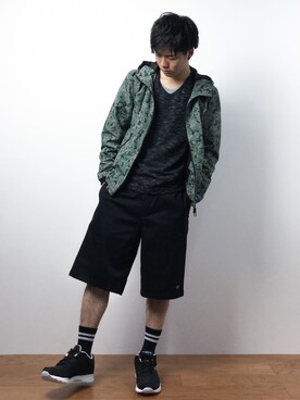 「AZUL by moussy（アズールバイマウジー）のアイテム（ブルゾン）」を使った、武井一輝さん（メンズ・172cm）の春コーディネート