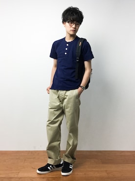 「Herschel Supply（ハーシェルサプライ）のアイテム」を使った、武井一輝さん（メンズ・172cm）の夏コーディネート
