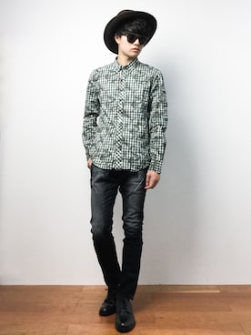 「n(n) BY NUMBER (N)INE（エヌエヌバイナンバーナイン）のアイテム（パンツ）」を使った、武井一輝さん（メンズ・172cm）の夏コーディネート