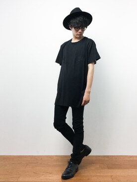 「unrelaxing（アンリラクシング）のアイテム（トップス）」を使った、武井一輝さん（メンズ・172cm）の夏コーディネート