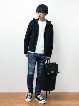 「n(n) BY NUMBER (N)INE（エヌエヌバイナンバーナイン）のアイテム（パンツ）」を使った、武井一輝さん（メンズ・172cm）の夏コーディネート