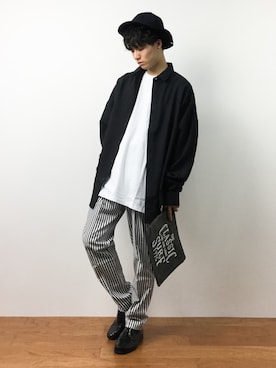 「MACKINTOSH PHILOSOPHY（ﾏｯｷﾝﾄｯｼｭ ﾌｨﾛｿﾌｨｰ）のアイテム」を使った、武井一輝さん（メンズ・173cm）の夏コーディネート
