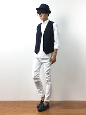 「アイテム（ハット、ブルー系）」を使った、武井一輝さん（メンズ・173cm）の秋コーディネート