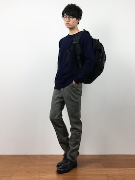 「アイテム（スウェット、ブルー系）」を使った、武井一輝さん（メンズ・173cm）の秋コーディネート