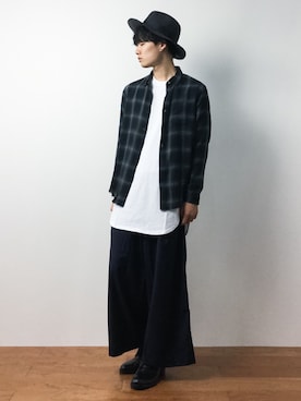 「semantic design（セマンティックデザイン）のアイテム」を使った、武井一輝さん（メンズ・173cm）の秋コーディネート