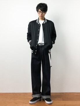 「green label relaxing（グリーンレーベルリラクシング）のアイテム（スタジャン）」を使った、武井一輝さん（メンズ・173cm）の秋コーディネート