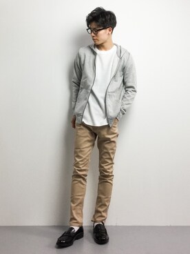 「improves（インプローブス）のアイテム（パーカー）」を使った、武井一輝さん（メンズ・173cm）の秋コーディネート
