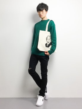 「unrelaxing（アンリラクシング）のアイテム（パンツ）」を使った、武井一輝さん（メンズ・173cm）の秋コーディネート