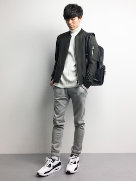 「STUDIOUS（ステュディオス）のアイテム（MA-1）」を使った、武井一輝さん（メンズ・173cm）の冬コーディネート