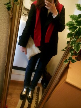 「アイテム（クラッチバッグ、グレー系）」を使った、hitomiさん（レディース・157cm）の冬コーディネート