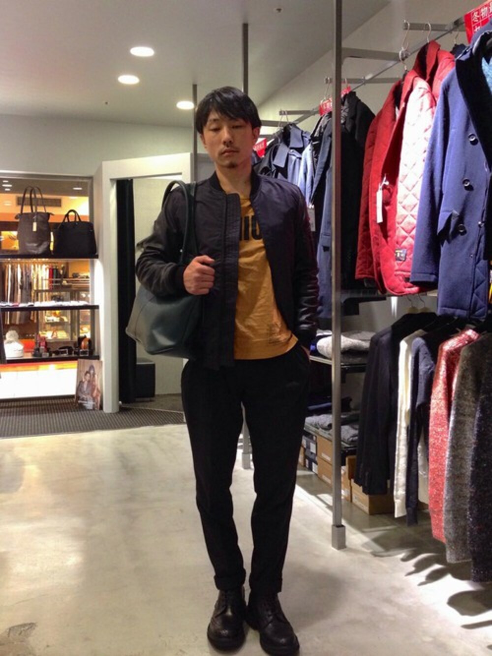 KATHARINE HAMNETT LONDON / スタジャン/L/ウール/GRY/毛羽立ち KATHARINE HAMNETT LONDON のスタジャンを使った人気ファッション